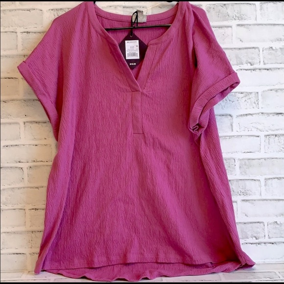 NWT Ava & Viv Fuschia Pink Short Sleeve Blouse 2X - Picture 2 of 3